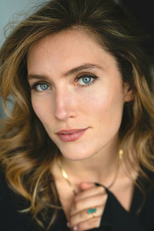 Miranda MacDougall foto