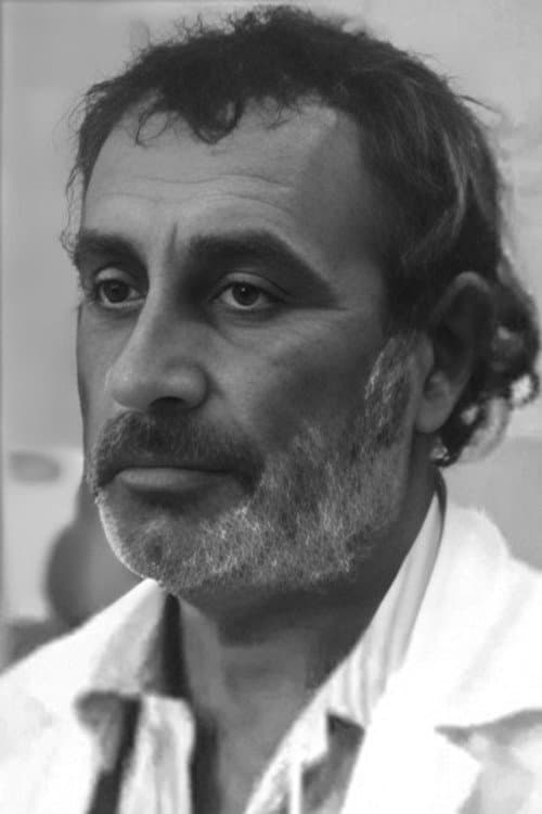 Груди Кадиев foto