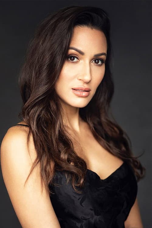 Sitara Hewitt foto