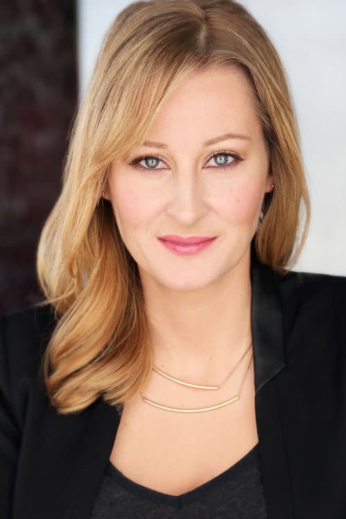 Lina Hall foto