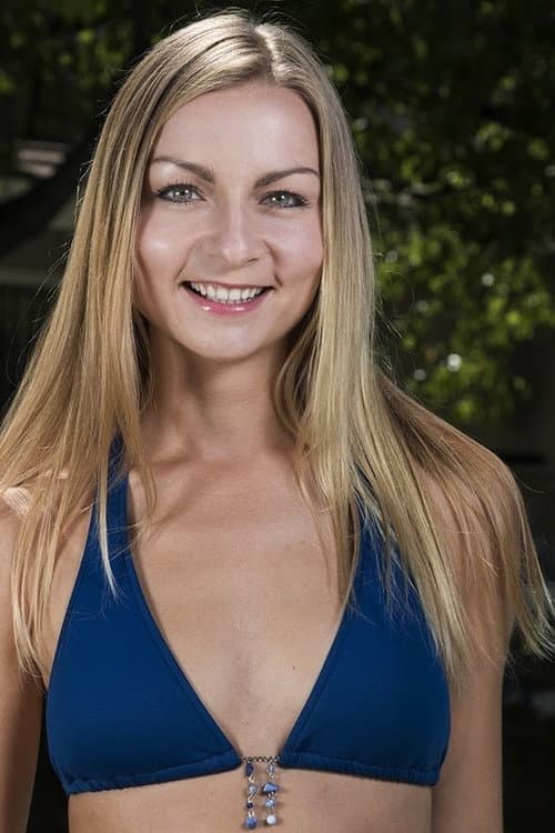 Anya Bay foto