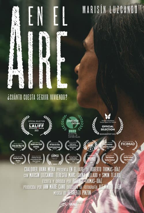 En el aire (2023) poster