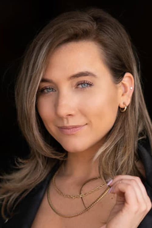 Caitlyn Fletcher foto