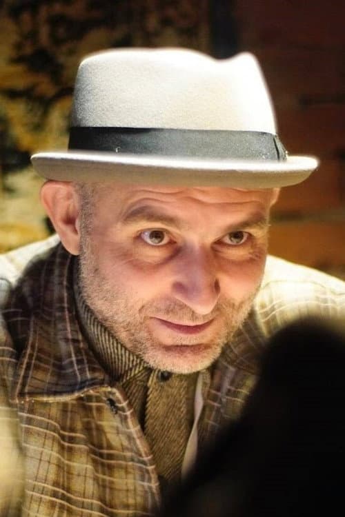 Антон Мазуров foto