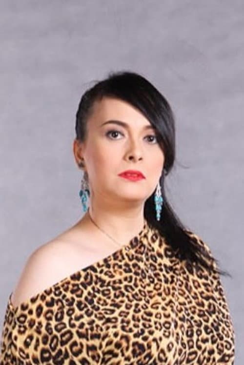 Nikka Valencia foto