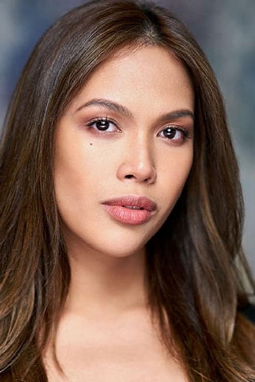 Christine Allado foto