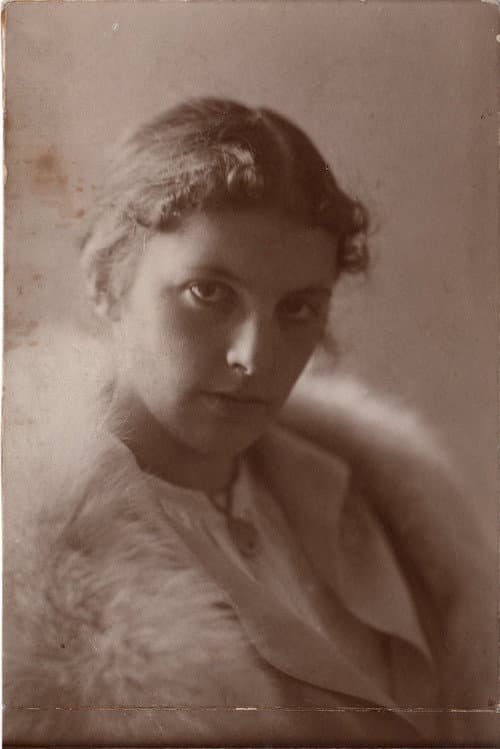 Александра Ребикова foto