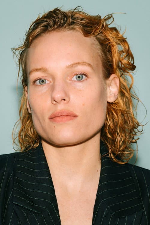 Julia Franz Richter foto