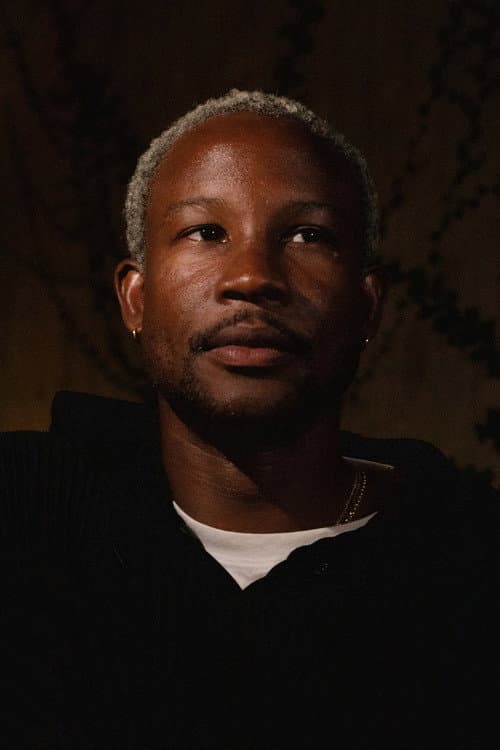 Akinola Davies Jr. foto
