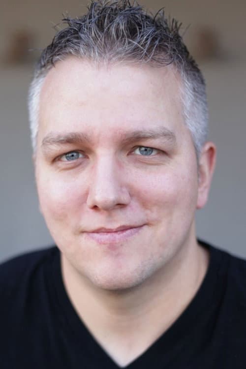 Jarod O'Flaherty foto
