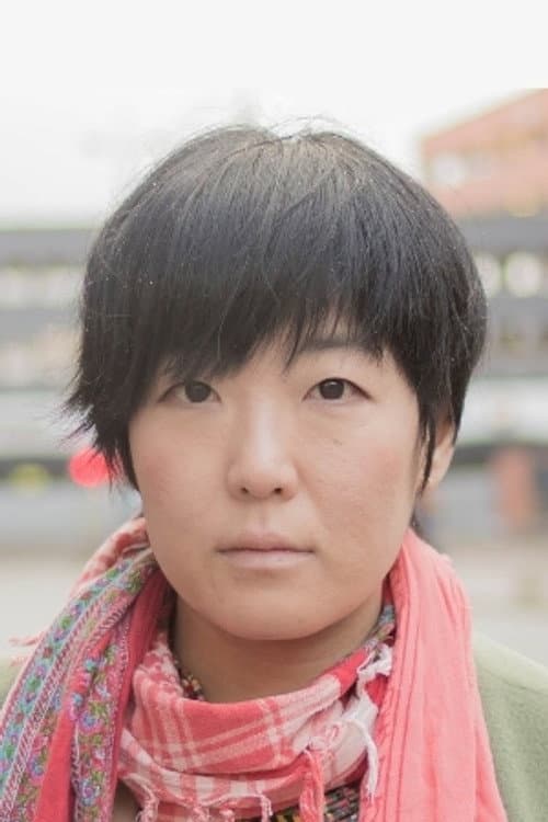 Kazue Monno foto