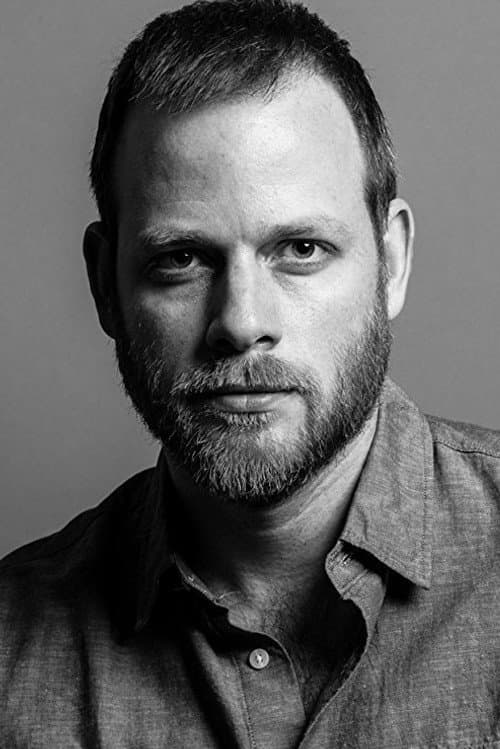 Adam Salky foto