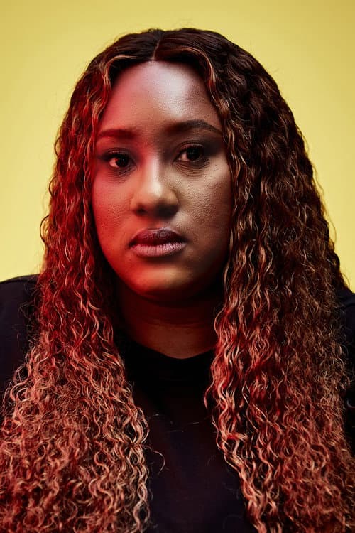 Ashley Nicole Black foto