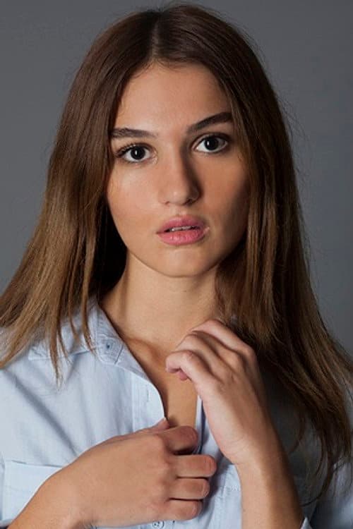Gizem Güneş foto