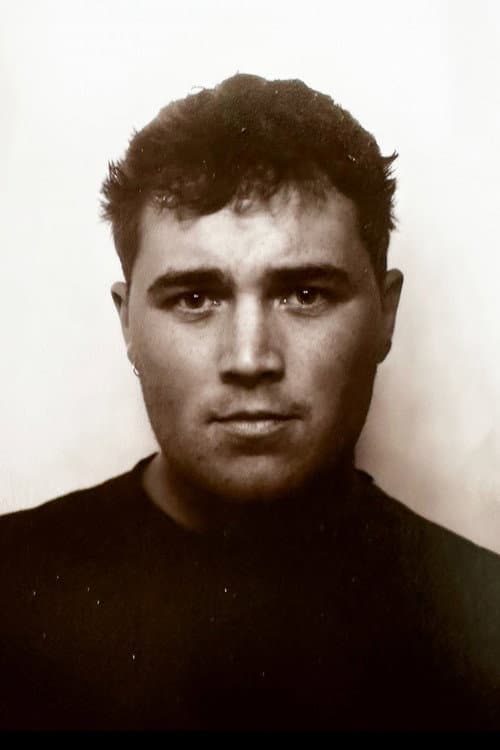 KC Lewis foto