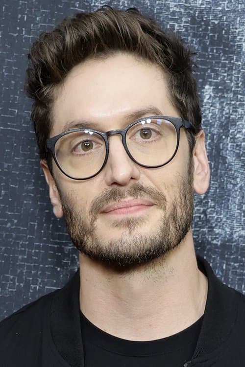 Parker Finn foto