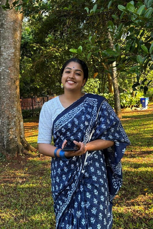 Thapasya Ashok foto