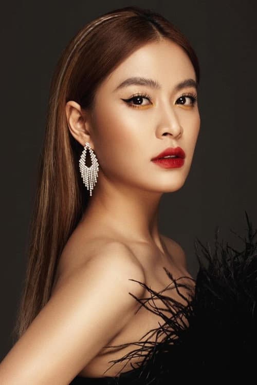 Hoàng Thùy Linh foto