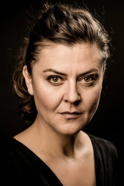 Isabela Neamțu foto