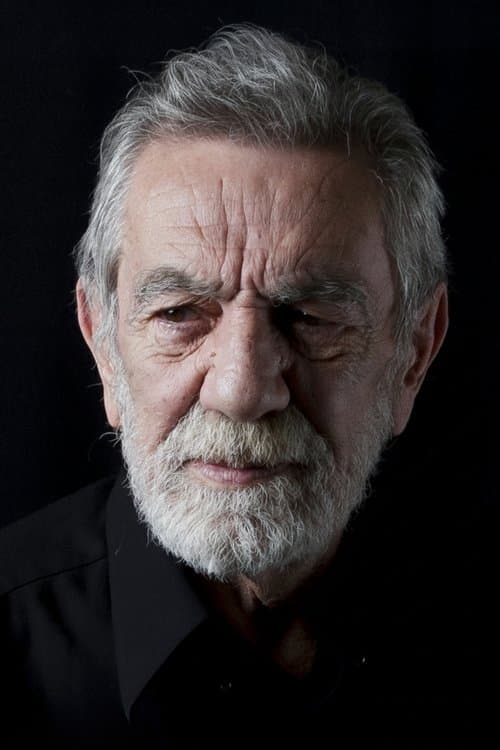 Aydemir Akbaş foto