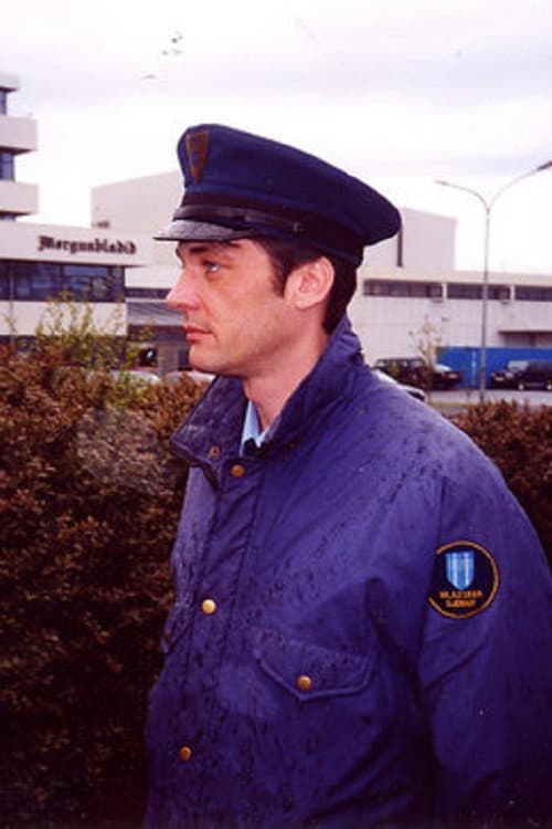 Victor (2000) poster