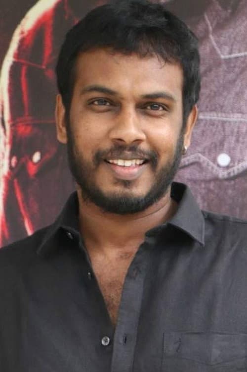 Karthik Thangavel foto