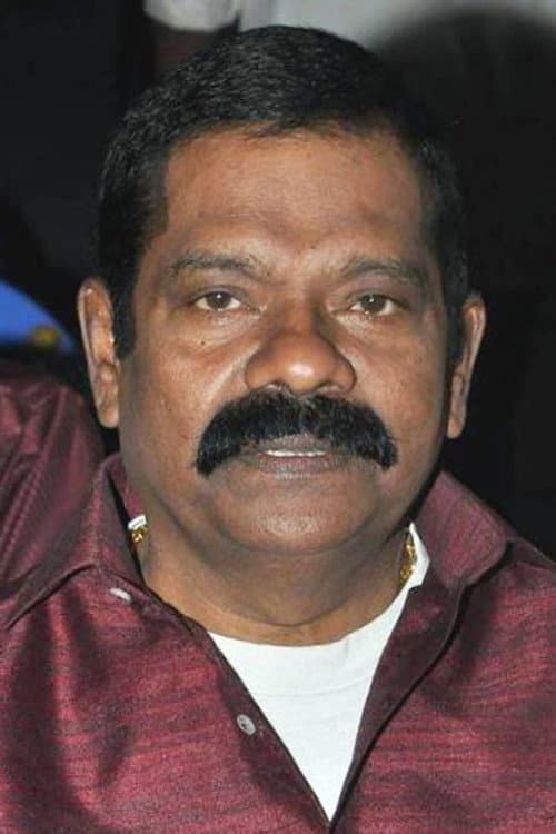 வினு சக்ரவர்த்தி foto