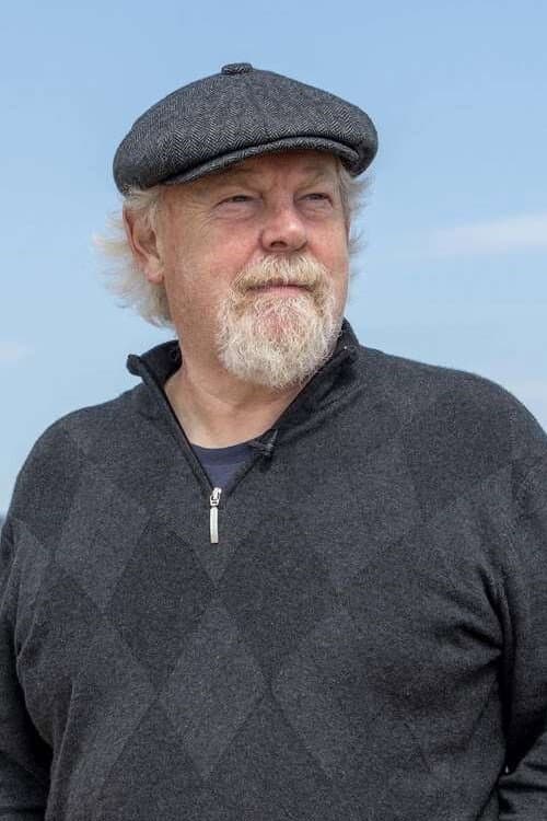 Jimmy Yuill foto