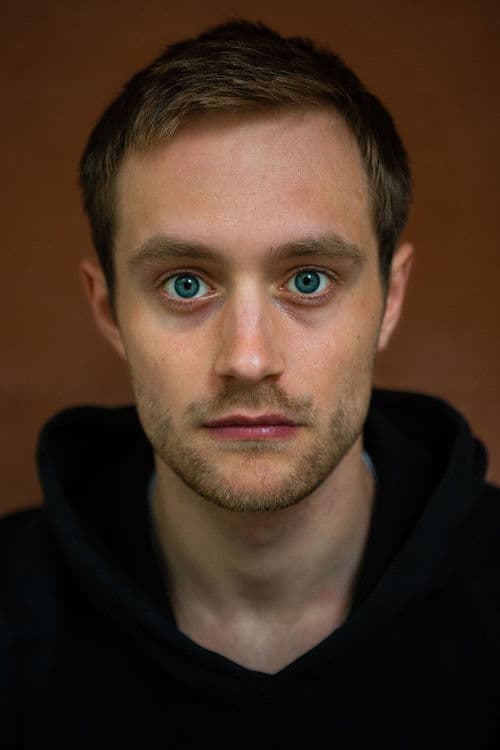 Adrian Julius Tillmann foto
