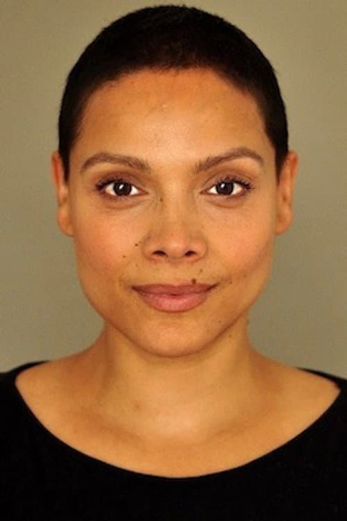 Clara Indrani foto