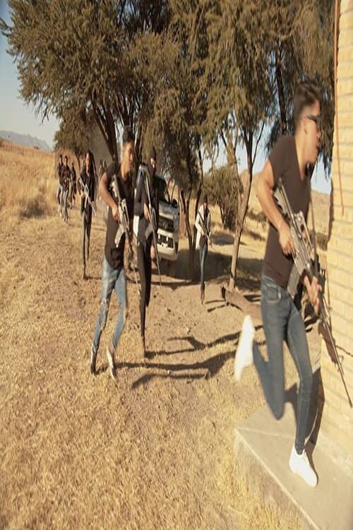 Tierra en llamas (2021) poster