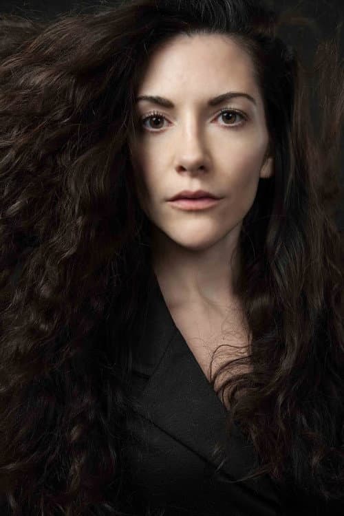 Shannon Beeby foto