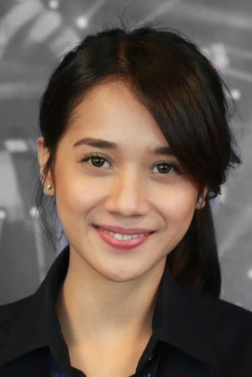 Gista Putri foto