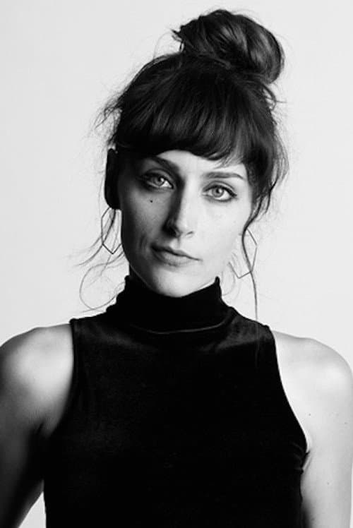 Malia James foto