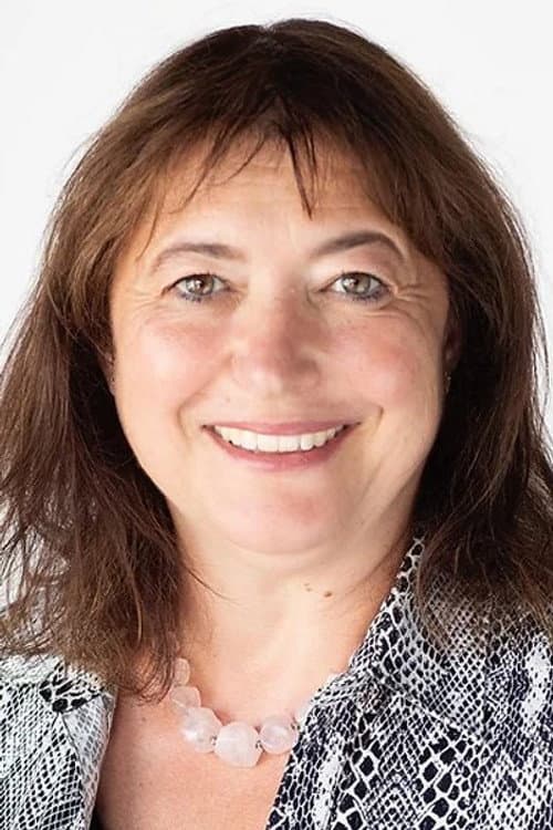 Laura Kamis Wrang foto