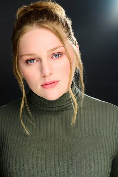 Julia Linger foto