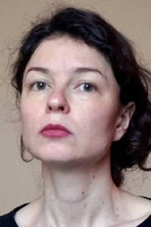 Dina Karaman foto