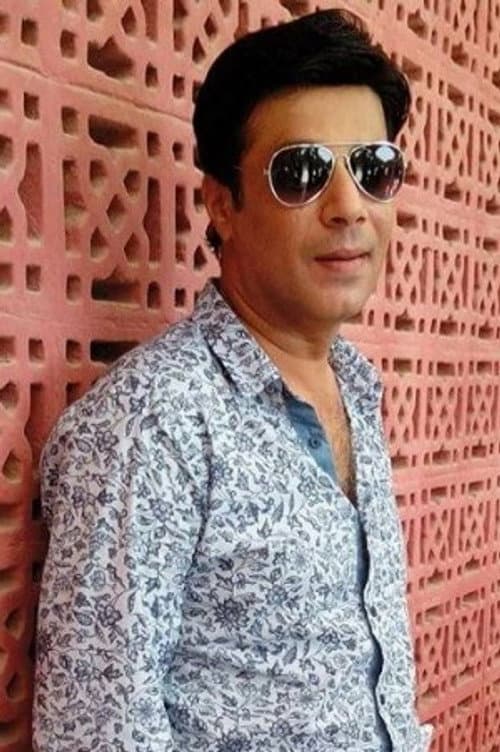 Adnan Gillani foto