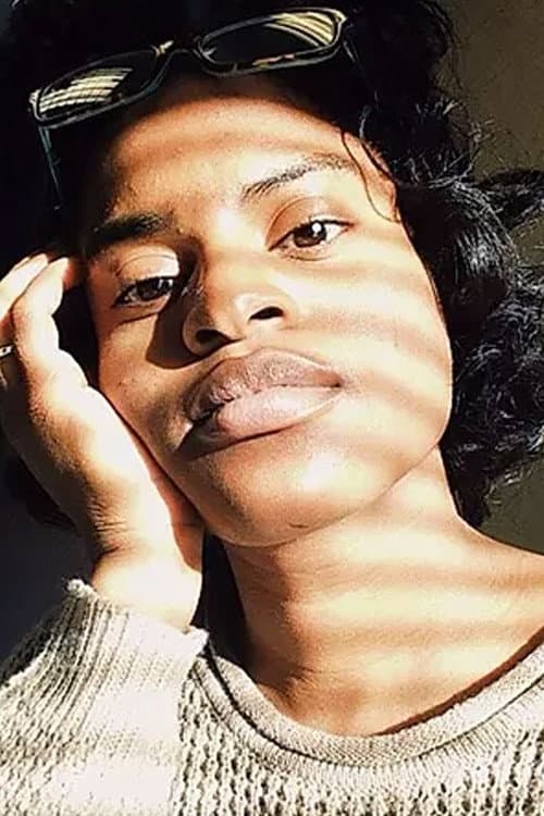 Tai-Lynia Jones foto