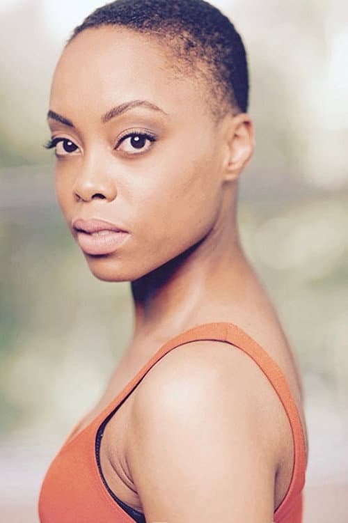 Nia Cummins foto