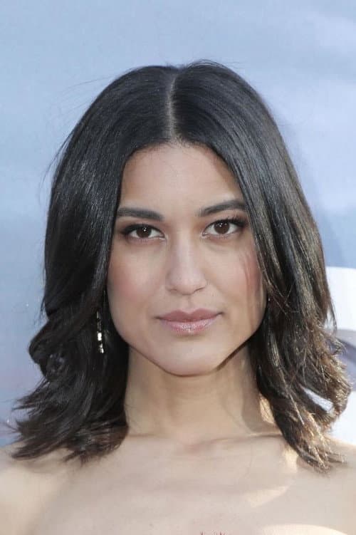 Julia Jones foto