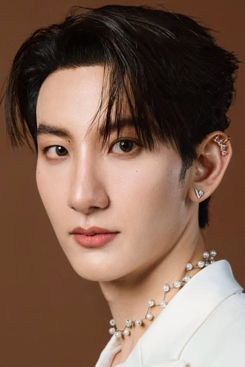 จิรกิตติ์ คูอาริยะกุล foto