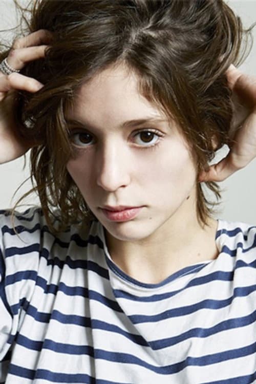 Lucie Bourdeu foto