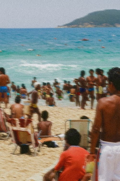 Documento Especial: Os Pobres Vão à Praia (1989) poster