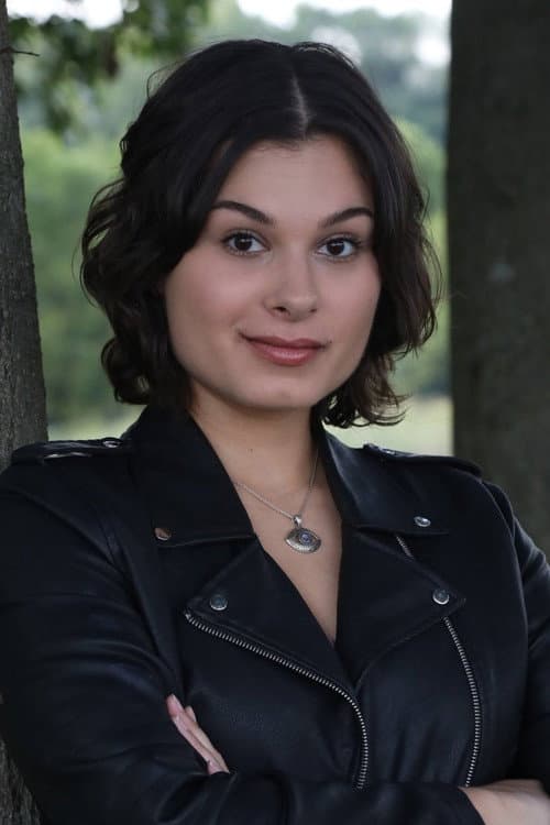 Grace Favarro foto