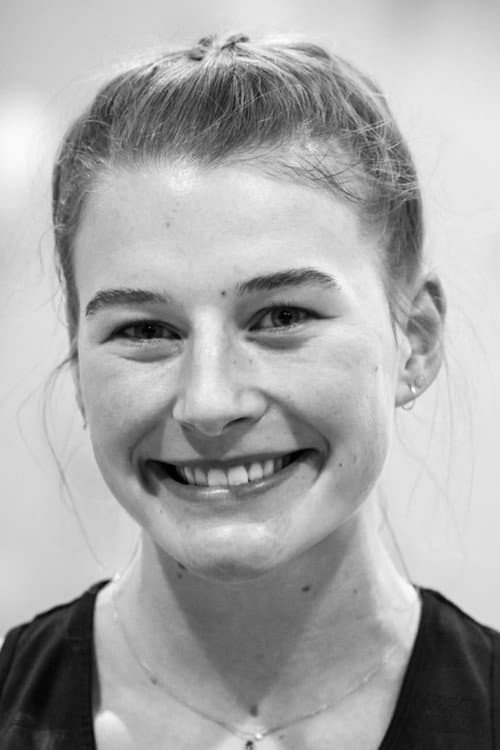 Claire Buhrfeind foto