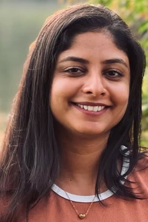 Akhila Bhargavan foto