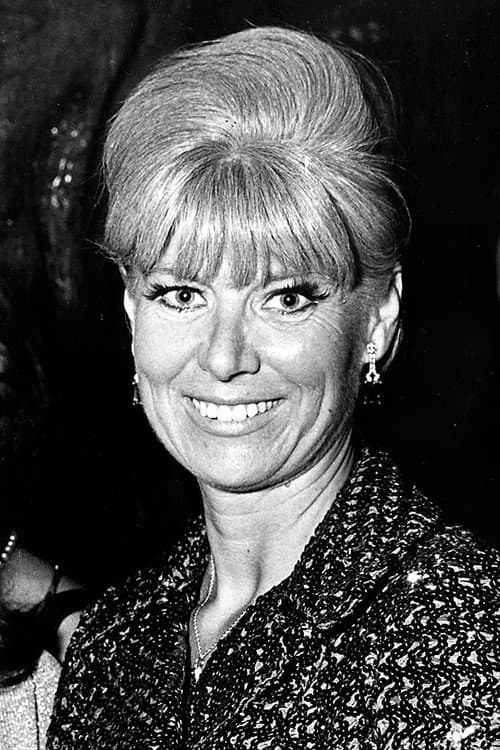 Sheila MacRae foto