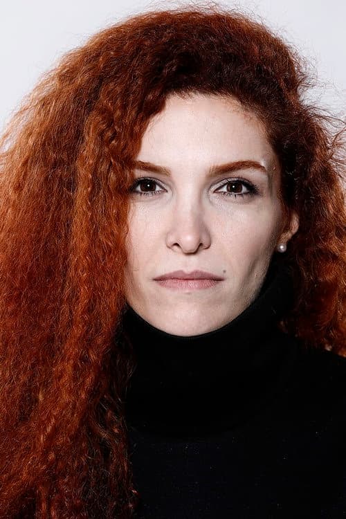 Sara Fattahi foto