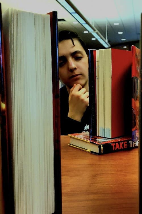Gavin Villareal foto